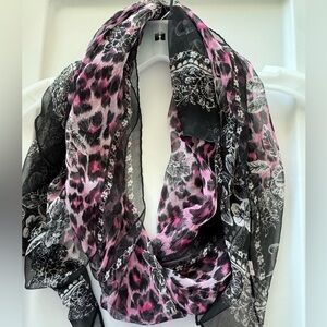 Elegant Sheer Women’s Pink and Black Floral Cheetah Print Scarf